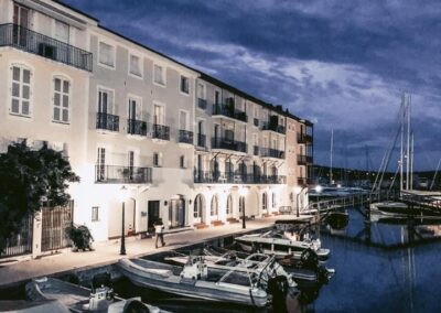 Séjourner à Port-Grimaud, la venise provençale ©yenbui.fr