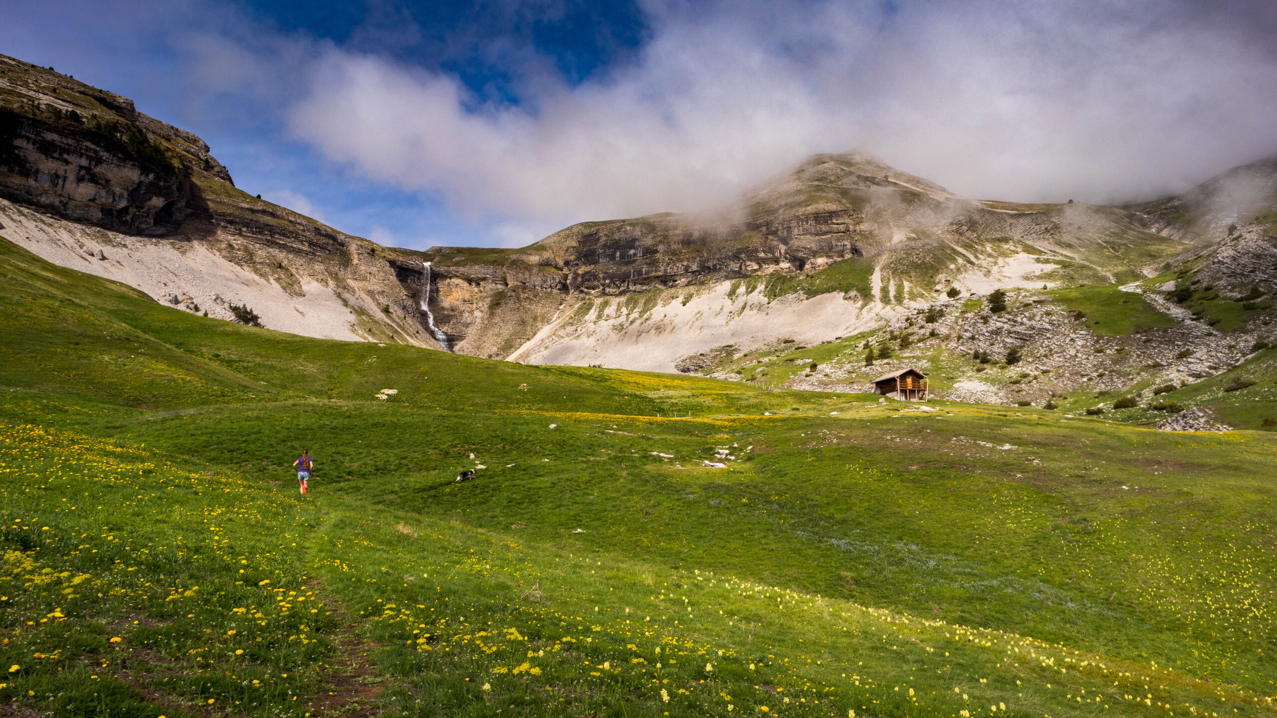 Emmenetonchien.com la plateforme affinitaire du tourisme dog-friendly ©Sophie Morche Partir en vacances avec son chien et lui offrir un accueil de qualité, c'est possible grâce à la plateforme emmenetonchien.com créée par Sophie Morche