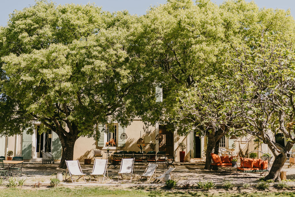 Emmenetonchien.com la plateforme affinitaire du tourisme dog-friendly ©Sophie Morche Partir en vacances avec son chien et lui offrir un accueil de qualité, c'est possible grâce à la plateforme emmenetonchien.com créée par Sophie Morche