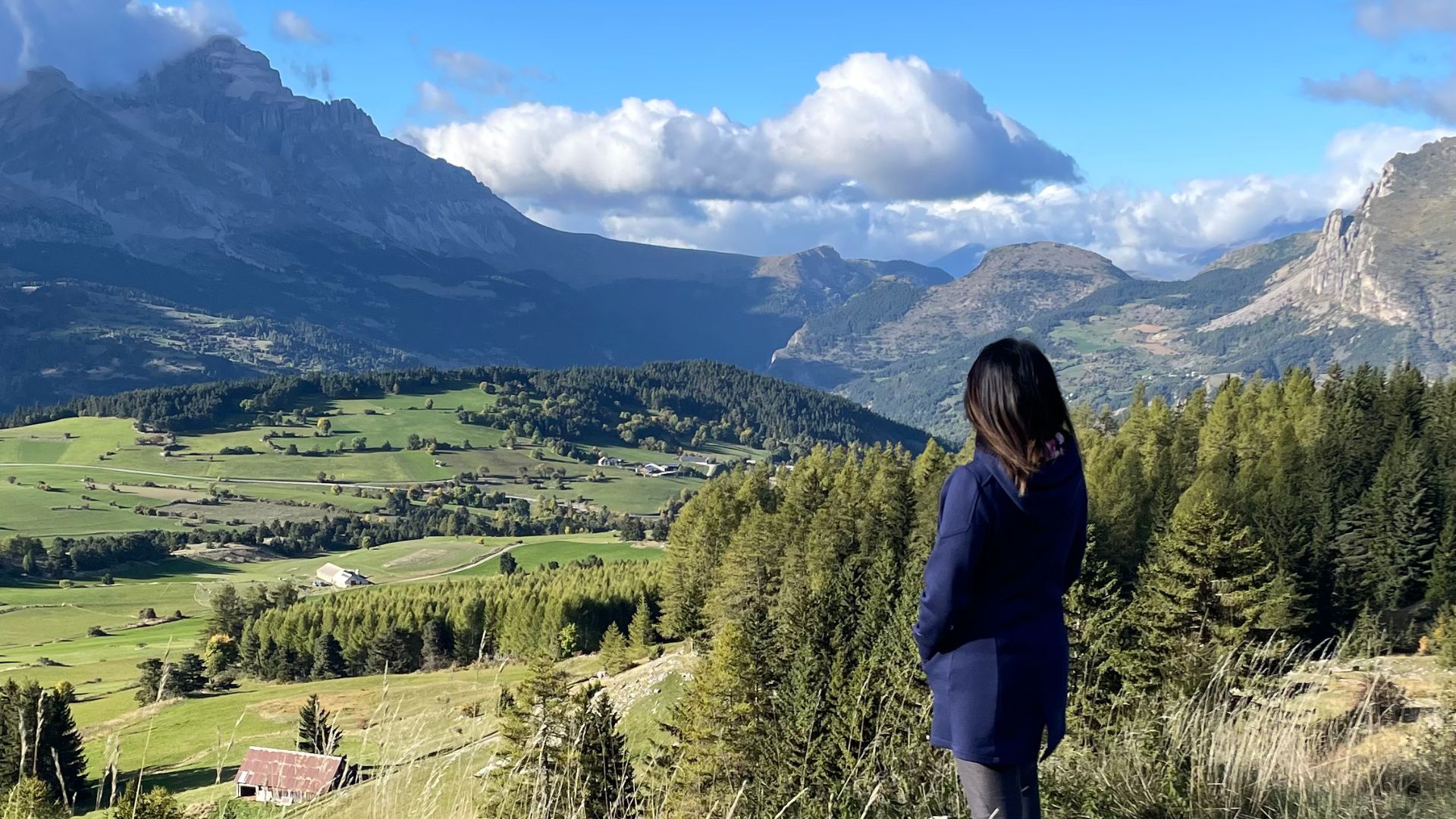 Emmenetonchien.com la plateforme affinitaire du tourisme dog-friendly ©Sophie Morche Partir en vacances avec son chien et lui offrir un accueil de qualité, c'est possible grâce à la plateforme emmenetonchien.com créée par Sophie Morche